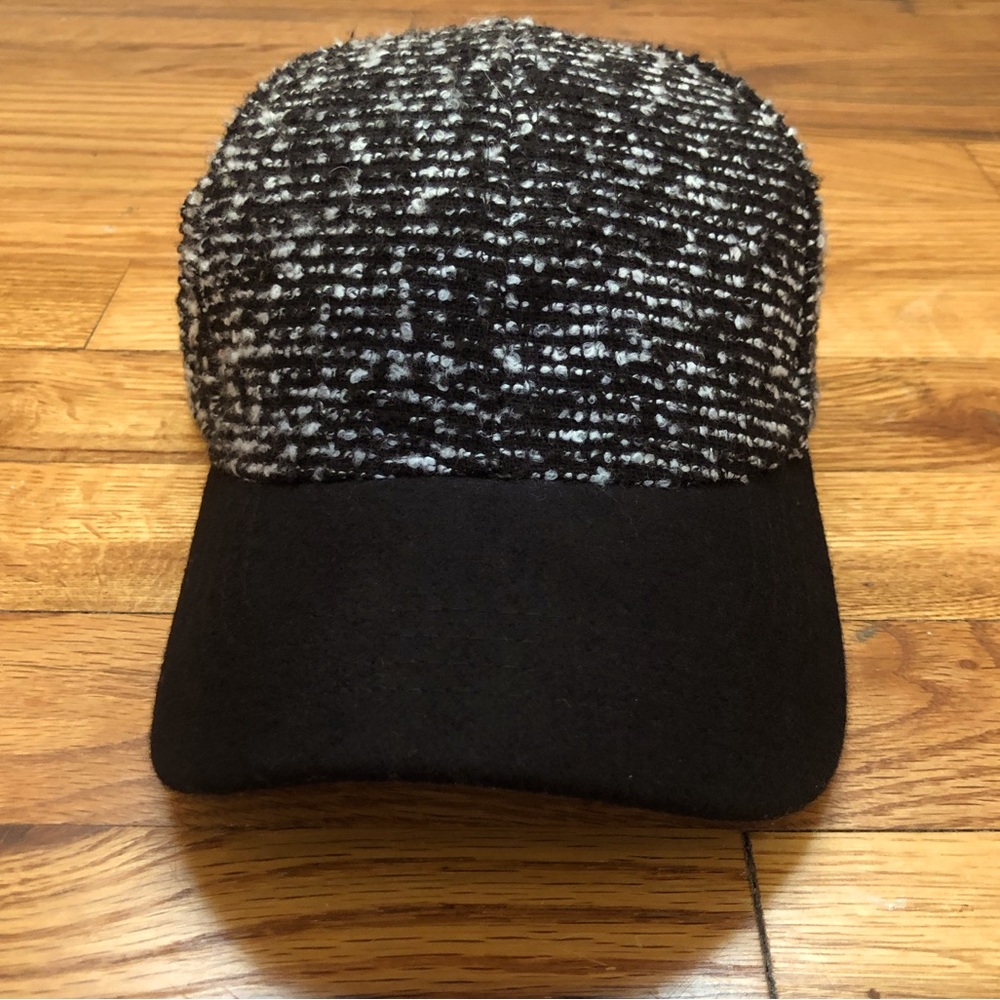 NWOT EXPRESS Women’s baseball cap